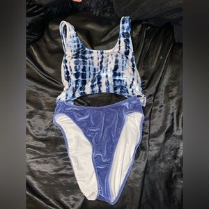 2017 VS Pink Velvet Full Piece